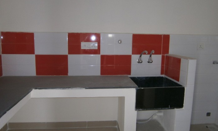 2 BHK Flat for Sale in Kandigai