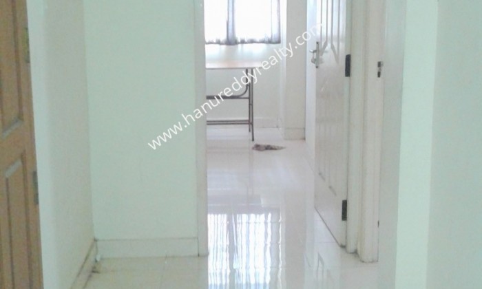 2 BHK Flat for Sale in Palavakkam