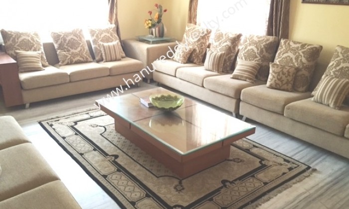 6 BHK Independent House for Rent in Banjara Hills