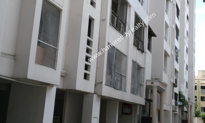 4 BHK Flat for Sale in Raja Annamalaipuram
