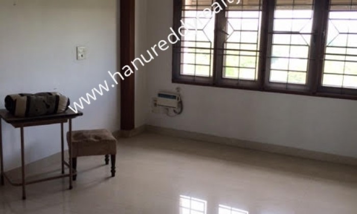 4 BHK Flat for Sale in Raja Annamalaipuram