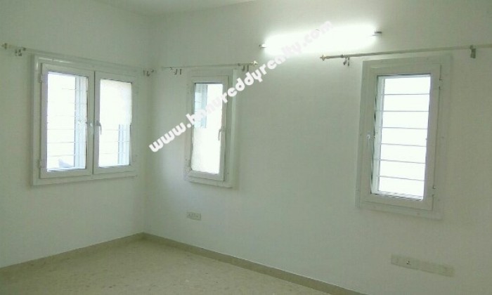 4 BHK Flat for Rent in Mylapore