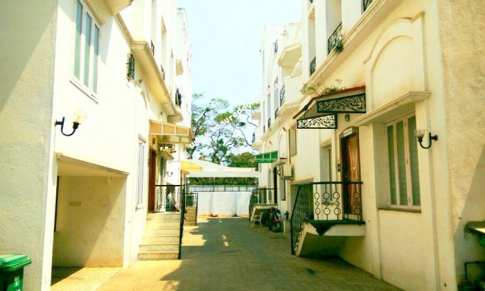 5 BHK Row House for Sale in Egmore