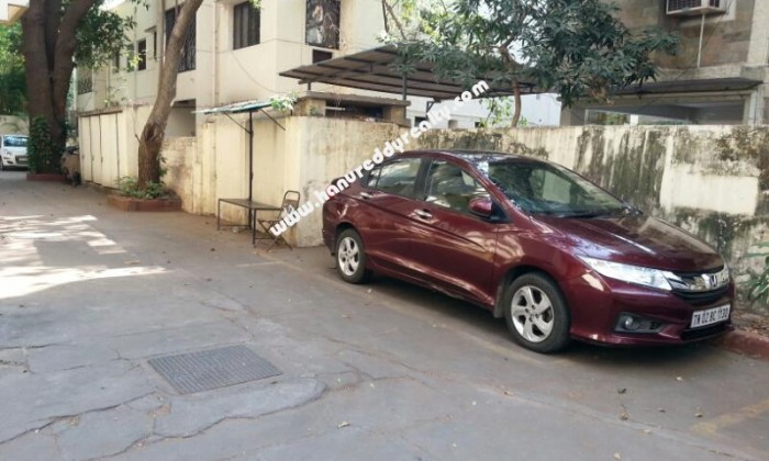 2 BHK Flat for Rent in Nungambakkam