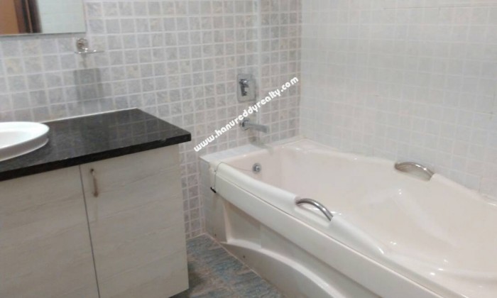 4 BHK Flat for Rent in Benson Town