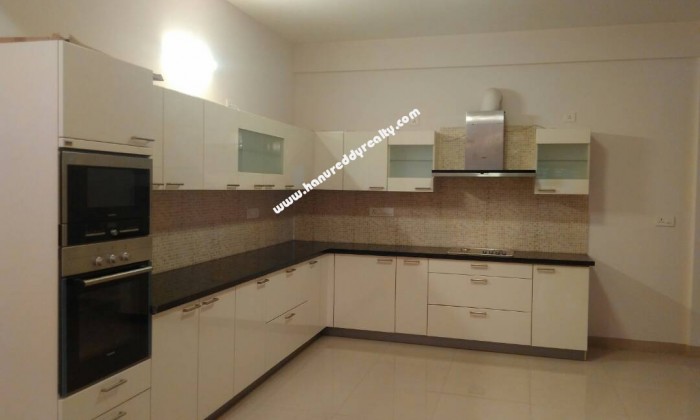 4 BHK Flat for Rent in Benson Town