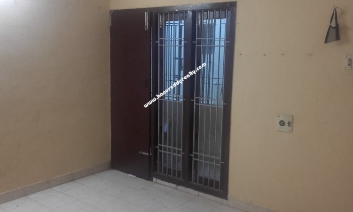 2 BHK Flat for Sale in Saligramam