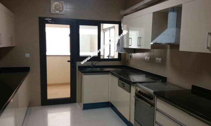 4 BHK Flat for Rent in Old Airport Road
