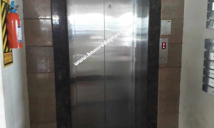 3 BHK Flat for Sale in Puliyakulam