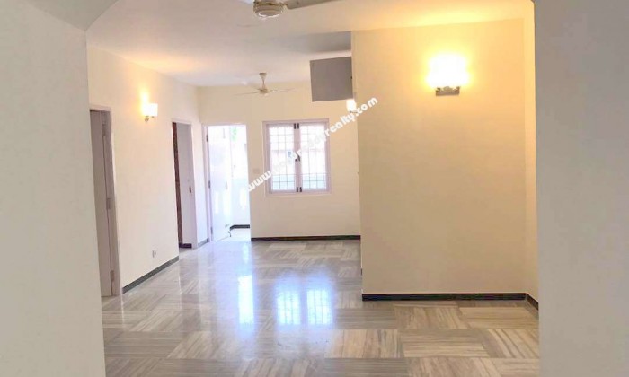 3 BHK Flat for Rent in Nungambakkam