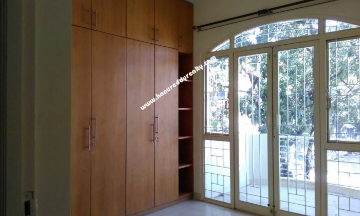 3 BHK Flat for Sale in Indiranagar