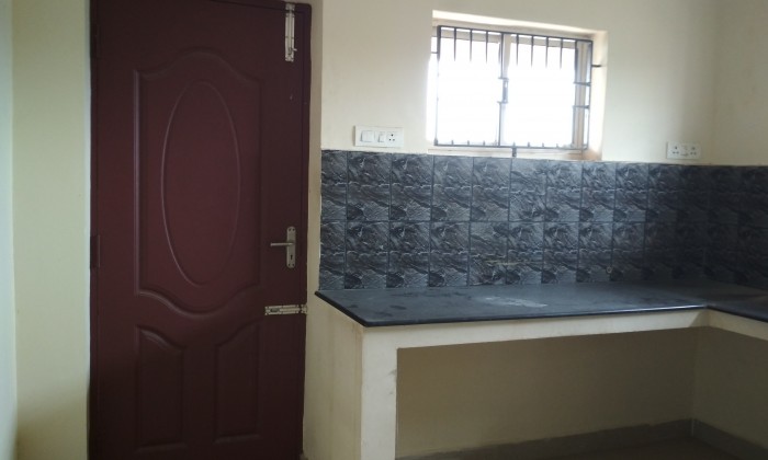 2 BHK Flat for Sale in Uthandi