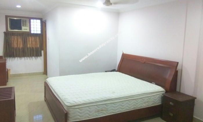 4 BHK Flat for Rent in Royapettah