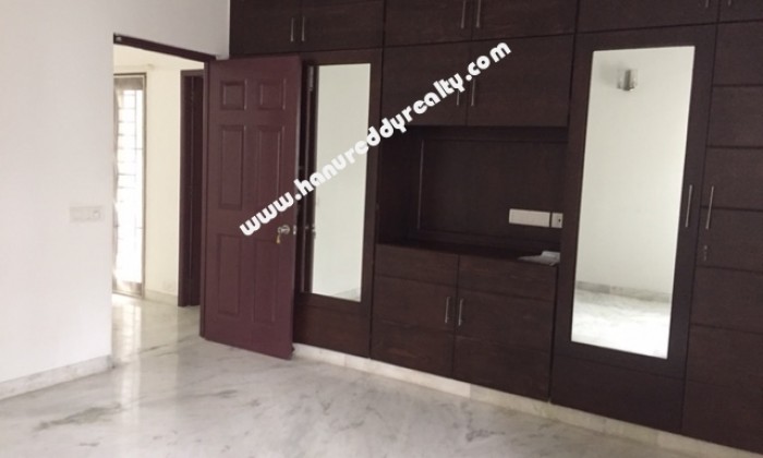 4 BHK Flat for Rent in Abiramapuram