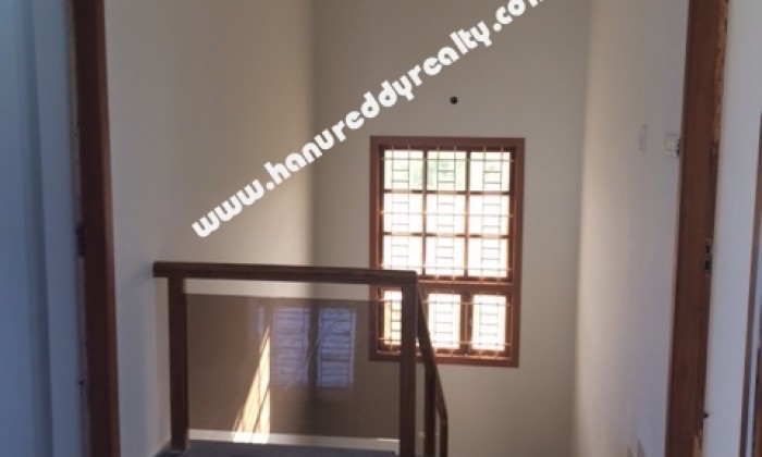 4 BHK Independent House for Sale in Kalapatti