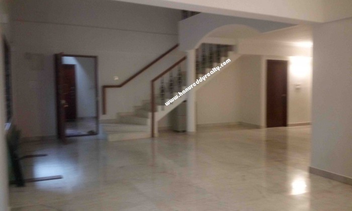 4 BHK Flat for Rent in Indiranagar