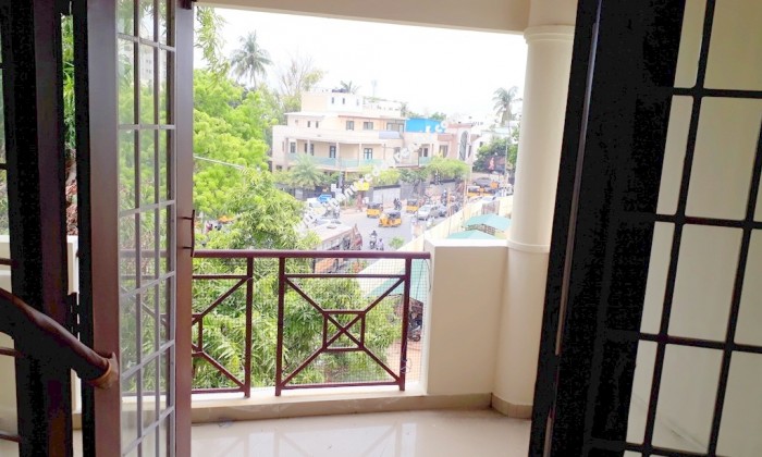 2 BHK Flat for Sale in Kilpauk