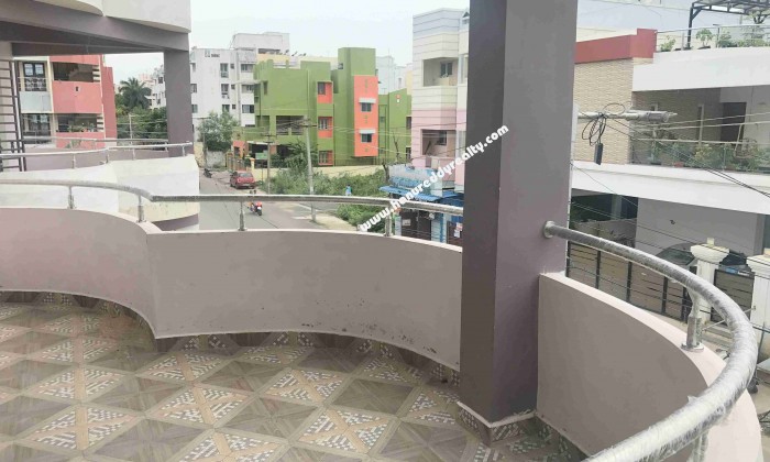 5 BHK Independent House for Sale in Nolambur