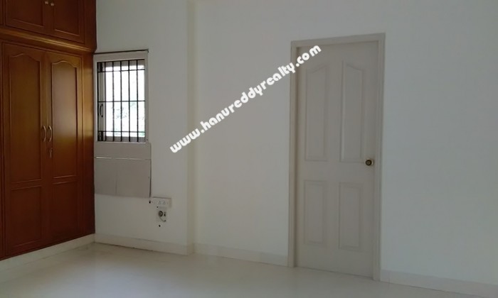 4 BHK Flat for Rent in Alwarpet