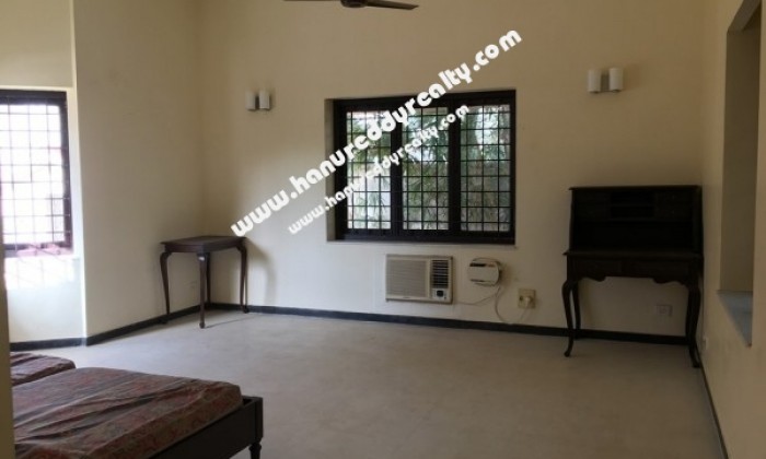 5 BHK Independent House for Sale in Akkarai