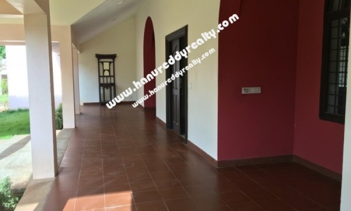 5 BHK Independent House for Sale in Akkarai