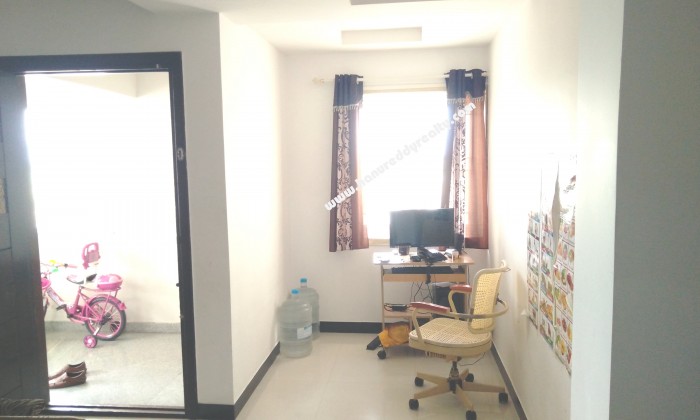 2 BHK Flat for Sale in Saravanampatti
