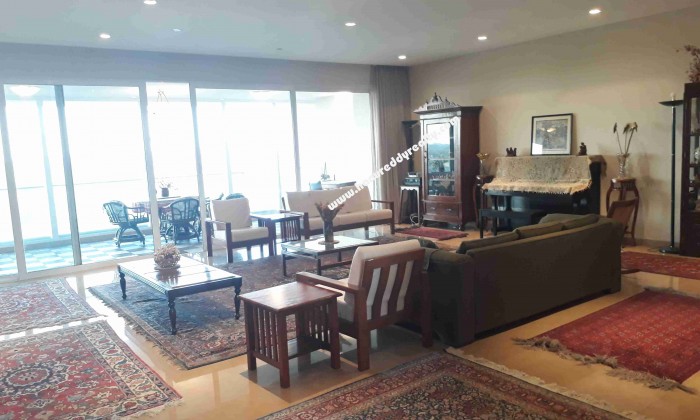 5 BHK Flat for Rent in Boat Club Road