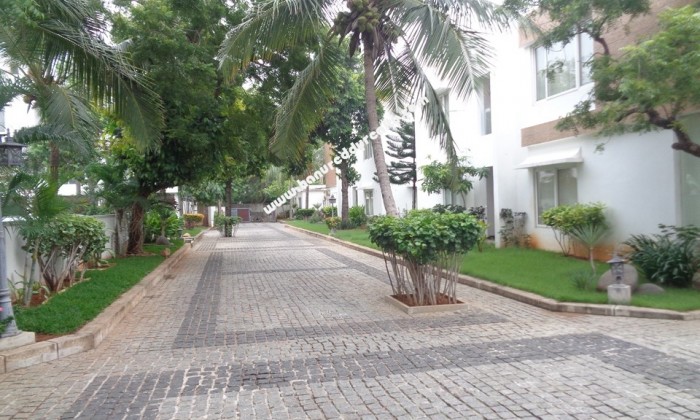 4 BHK Villa for Rent in Neelankarai