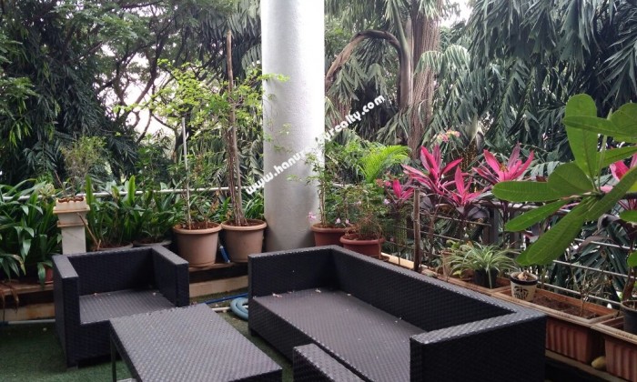 5 BHK Flat for Rent in Boat Club Road