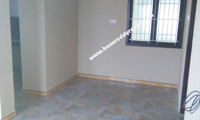 2 BHK Flat for Rent in Kalapatti