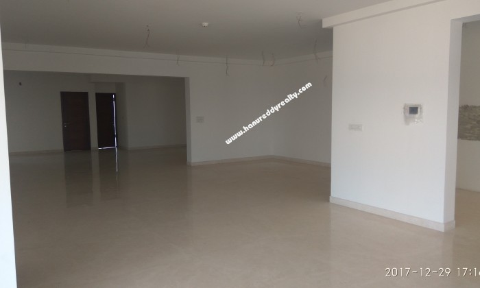 4 BHK Flat for Sale in Bannerghatta Road
