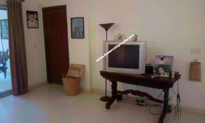 4 BHK Flat for Sale in Bangalore