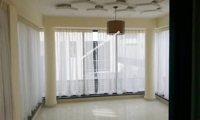 5 BHK Villa for Rent in Navalur