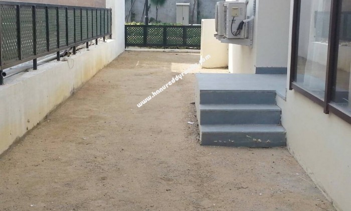 5 BHK Villa for Rent in Navalur