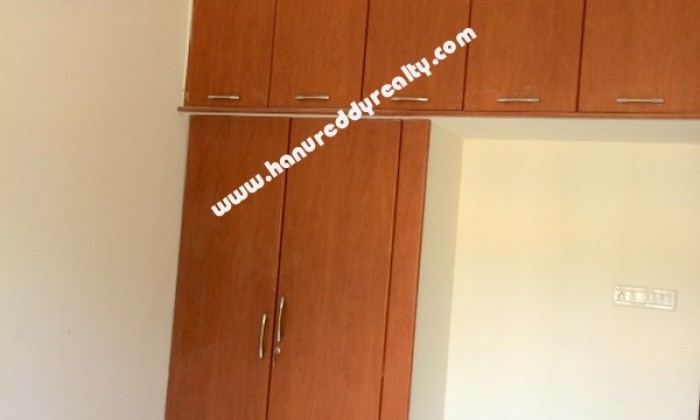 3 BHK Flat for Rent in Raja Annamalaipuram