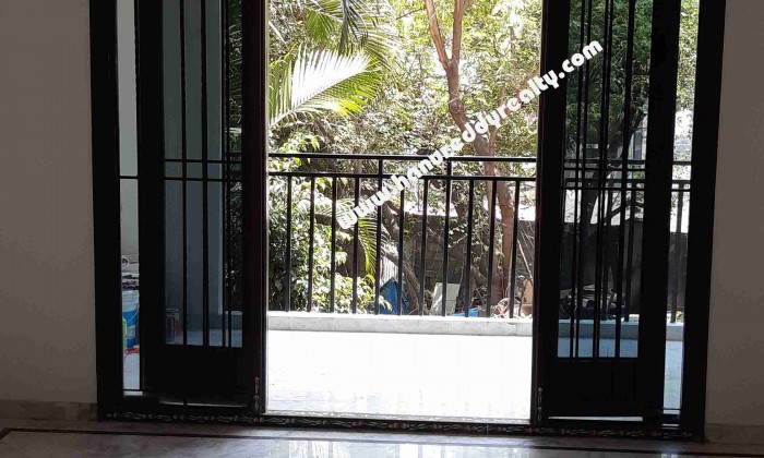 3 BHK Flat for Sale in Banjara Hills