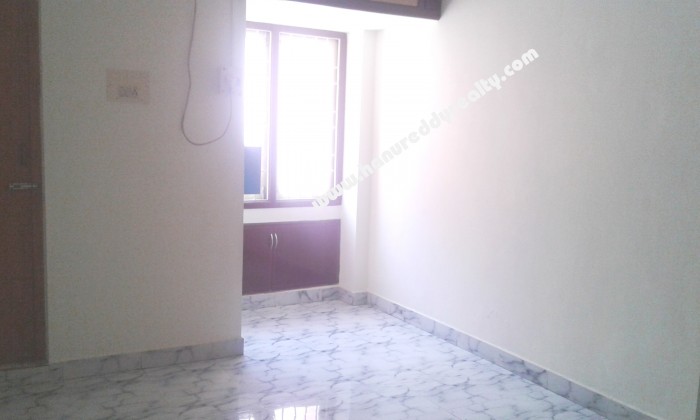 3 BHK Flat for Sale in Saligramam