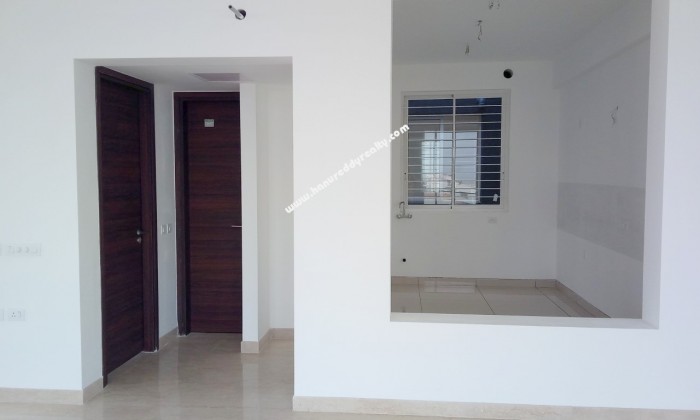 3 BHK Flat for Rent in Thiruvanmiyur