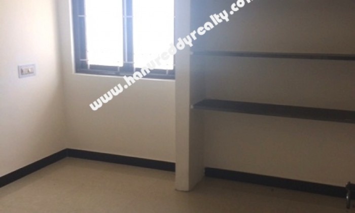 2 BHK Independent House for Rent in Edayarpalayam