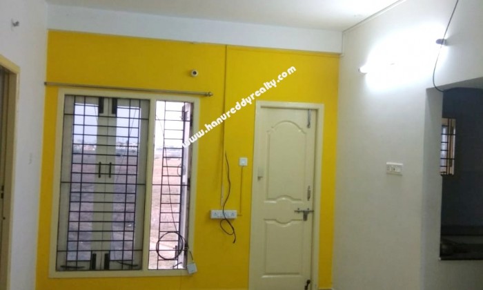 2 BHK Flat for Sale in Semmencherry