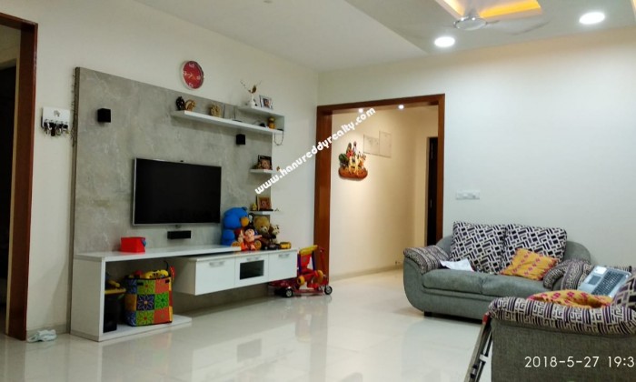 3 BHK Flat for Sale in Old Madras Road