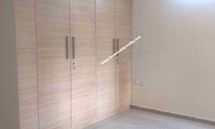 4 BHK Flat for Sale in Kavundam Palayam