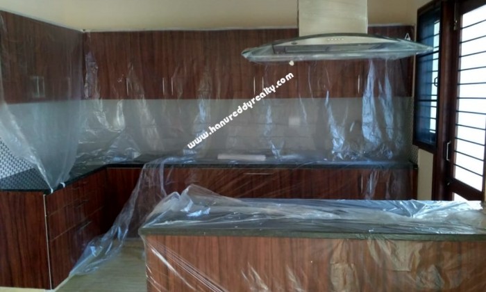 4 BHK Row House for Sale in Hennur Road