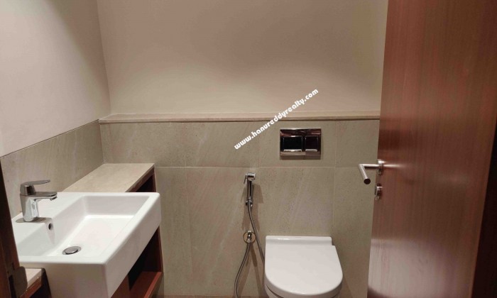 3 BHK Flat for Rent in MRC Nagar