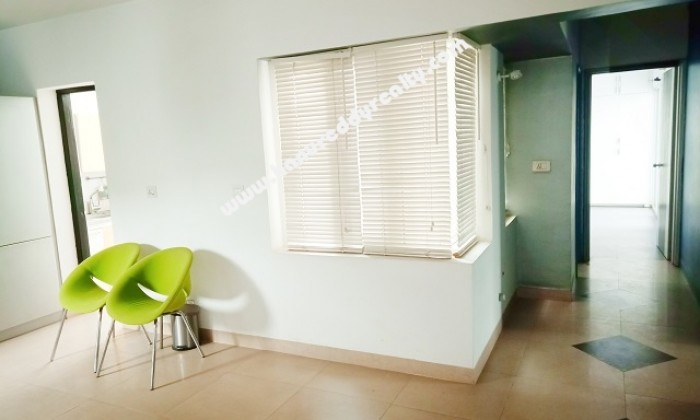 3 BHK Flat for Sale in Yemalur