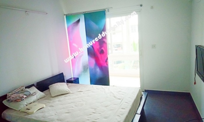 3 BHK Flat for Sale in Yemalur