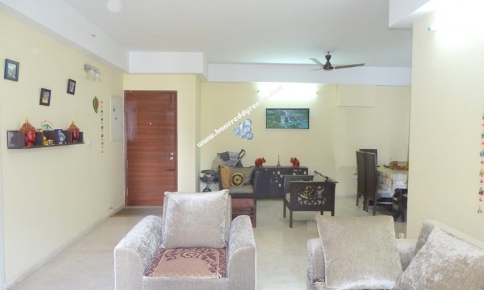 3 BHK Flat for Sale in Thalambur