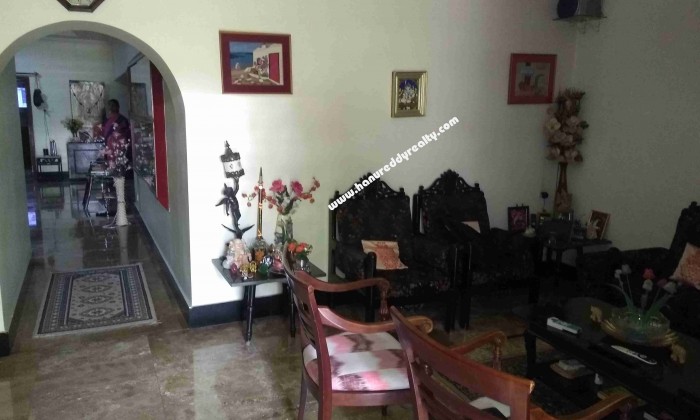 6 BHK Independent House for Sale in Srinagar Colony