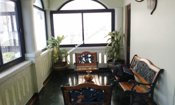 10 BHK Independent House for Sale in Banjara Hills