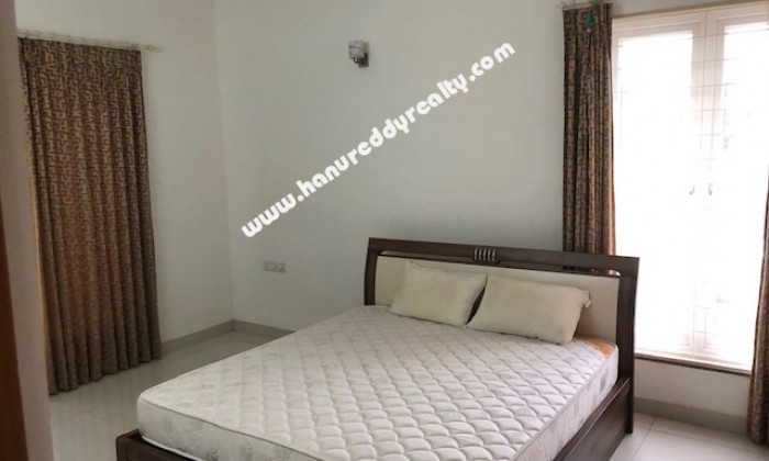 4 BHK Flat for Rent in Raja Annamalaipuram